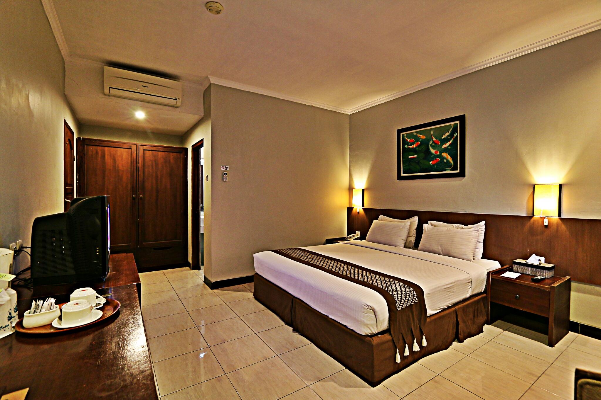 Cakra Kembang Hotel Kejayan Exterior foto